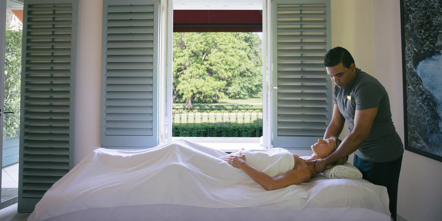 Brenners-Park-Hotel-Spa-Villa-Stephanie-Spa-Massage_HfO0U