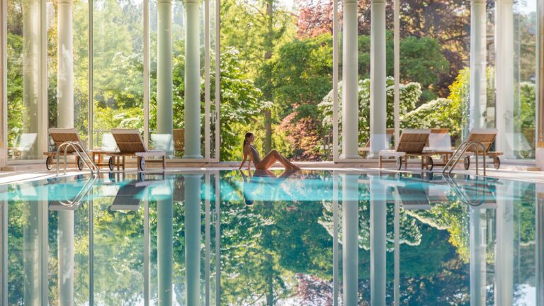 Brenners-Park-Hotel-Spa-Villa-Stephanie-Spa-Wellbeing-Pool_pITW9