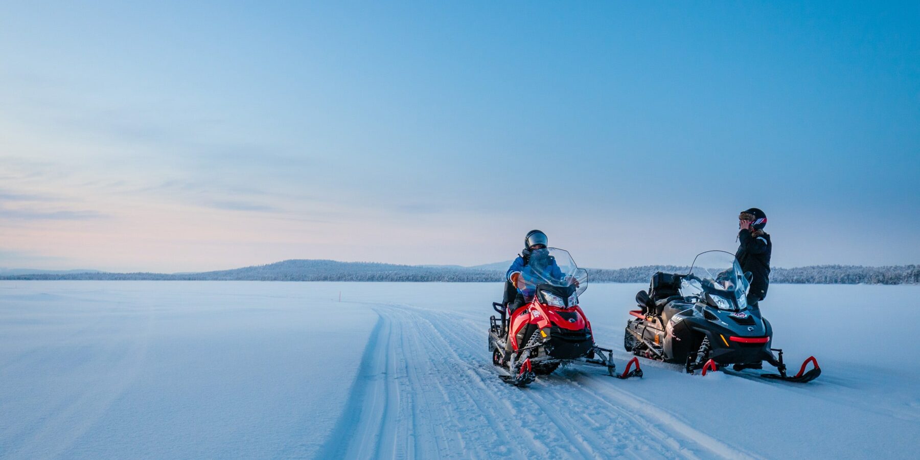 Finnish Lapland – Swap out image 3 (skiddoo’s) for this one