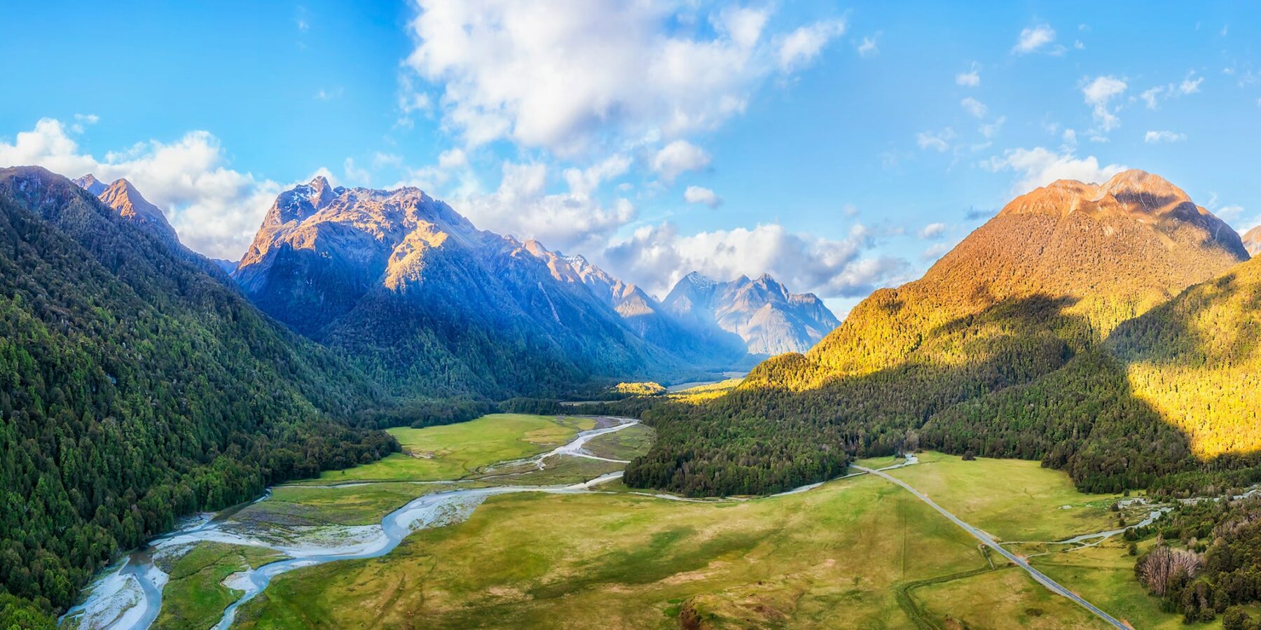 FIORDLAND 2 shutterstock_2405030133
