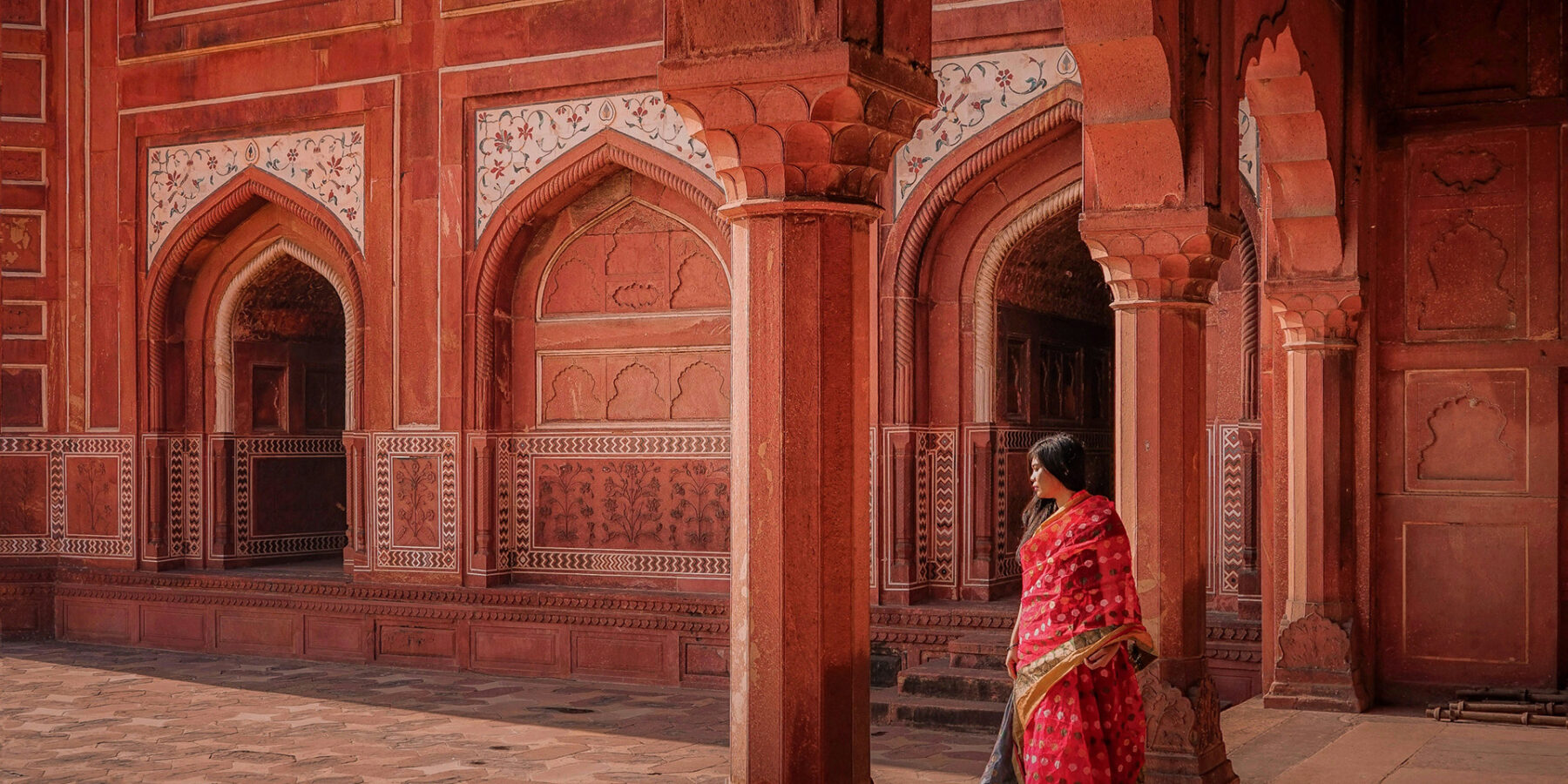 HERO ahmad-mansuri-alkindii-0gmBLUtL7TM-unsplash