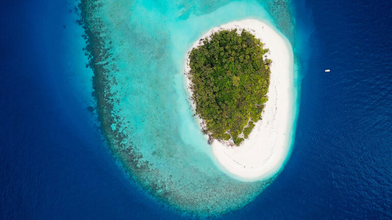 hoodh-ahmed-e9G1rz-0rLU-unsplash
