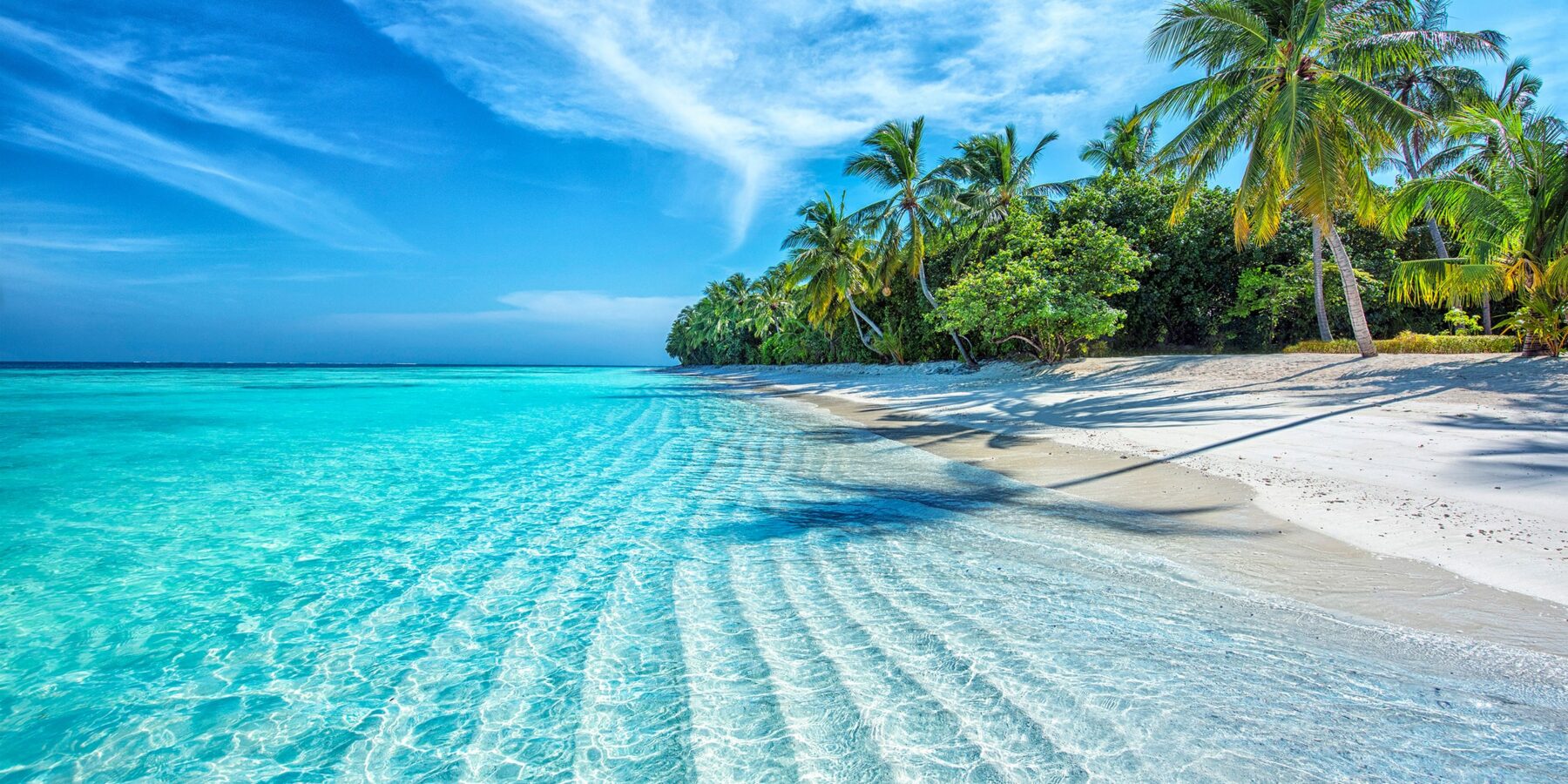 MALDIVES shutterstock_1938868960