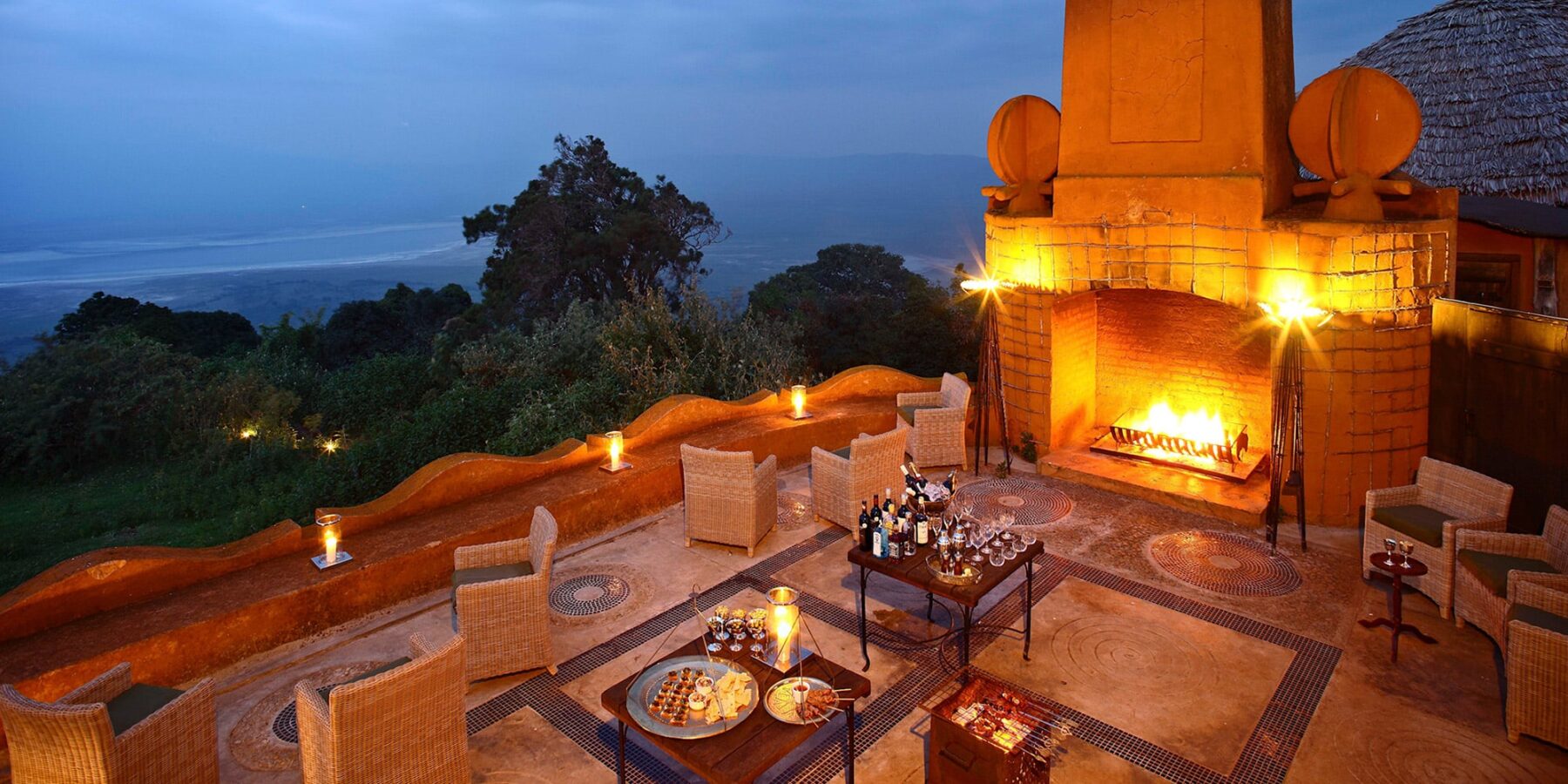 media_2toir44g_tanzania-ngorongoro-crater-lodge-guest-area-south-camp-veranda-9-collections-3000w