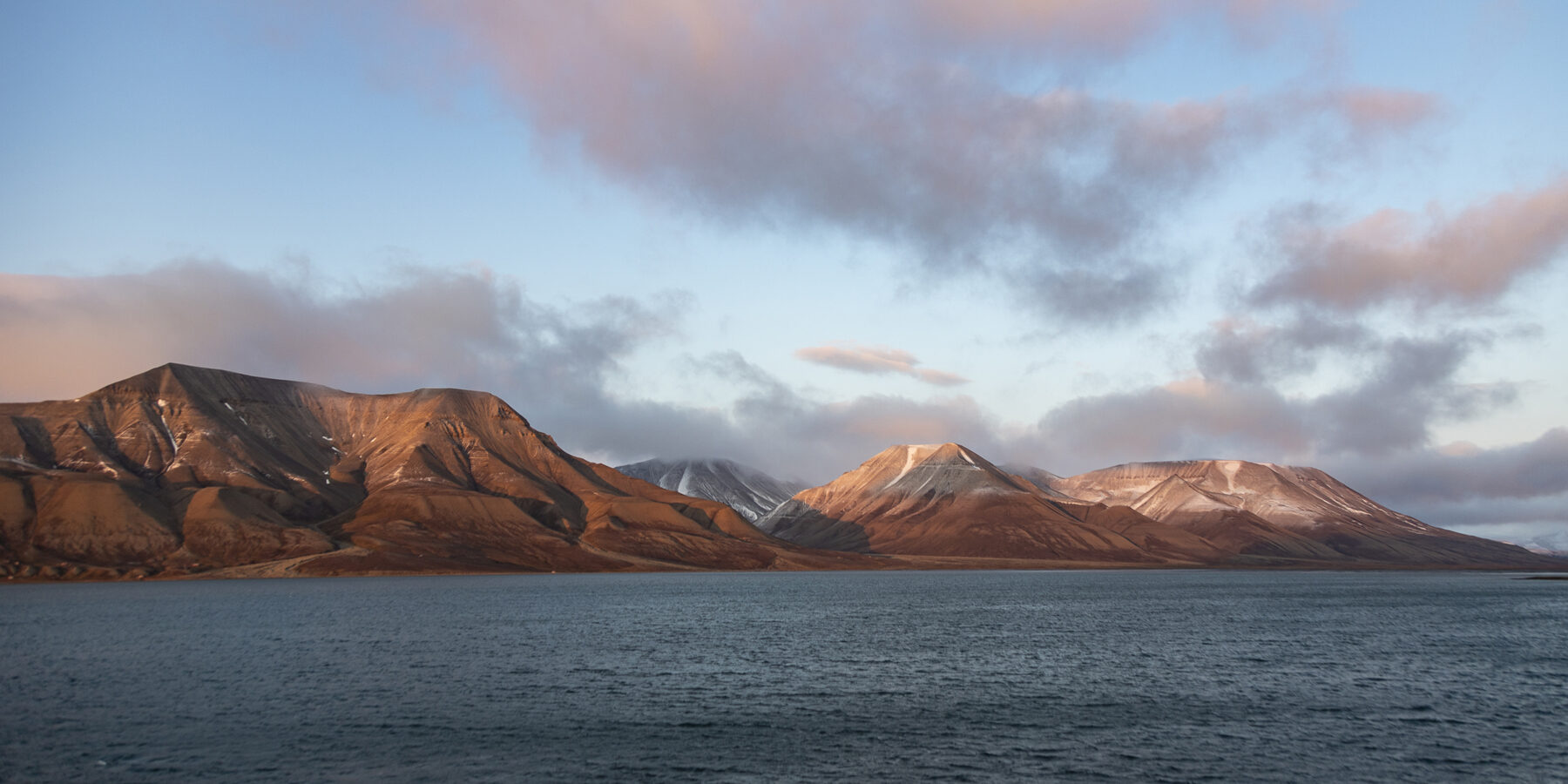 RETURN Longyearbyen_Svalbard_HX_27323Credit Genna Roland