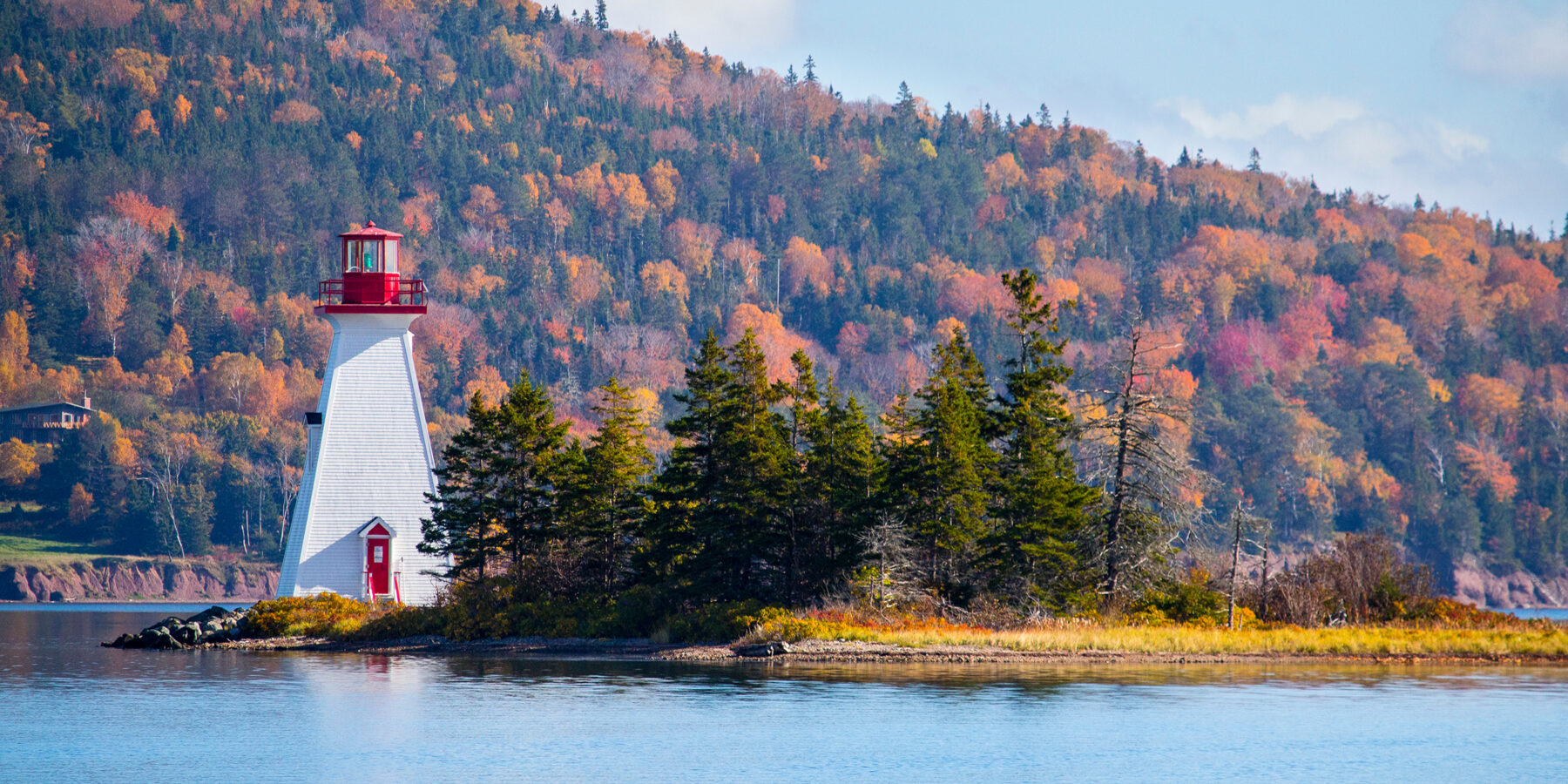 Scenic,Lighthouse,In,Nova,Scotia
