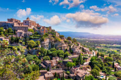 View,On,Gordes,,A,Small,Typical,Town,In,Provence,,France.