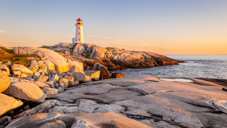 Sunset,Light,And,Colours,By,The,Coast,At,Peggyís,Cove