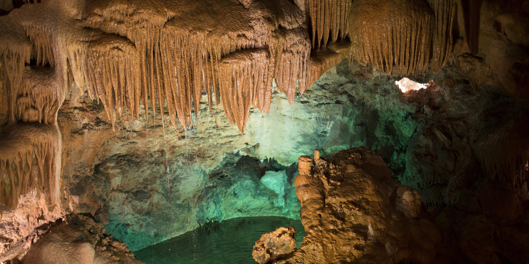 Cave,Stalactites