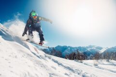 SNOWBOARDING shutterstock_598921001